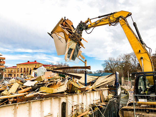 Best Yard Waste Removal  in Santa Fe Springs, CA
