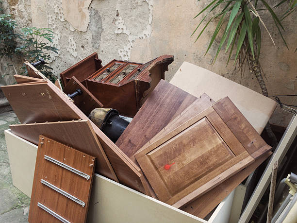 Yard Cleanup Services in Santa Fe Springs, CA